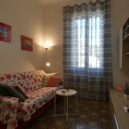 La Vela Blu * لا سبيتسْيا